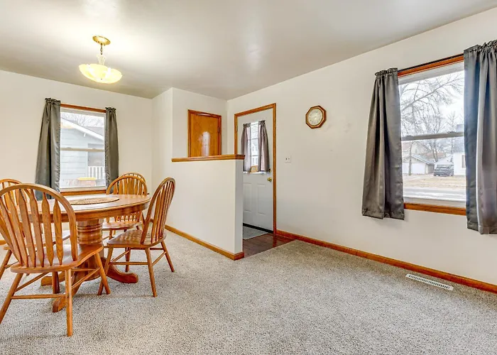 Hike, Fish & Boat: Lake Mills Home W/ Yard